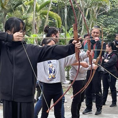 遠方共學好友新加坡遊學團 蒞崇華雙語小學交流參訪