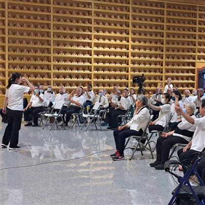 敬老尊賢 歡喜修辦展溫情 — 天一道場長青班關懷活動